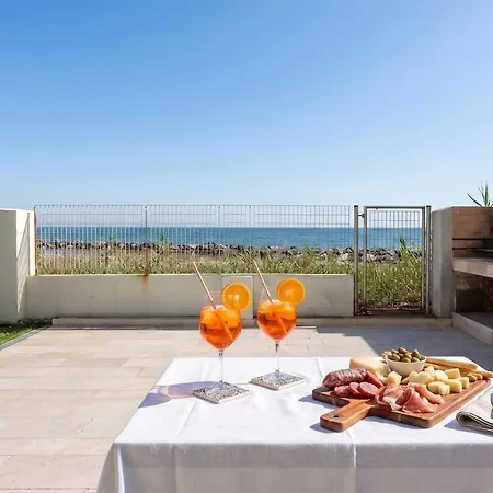 Mery - Beachfront With Garden In Fruttidoro La Maddalena (Cagliari)