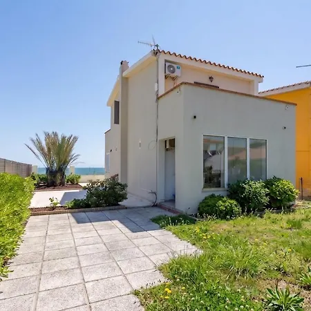 Mery - Beachfront With Garden In Fruttidoro Ferienhaus *