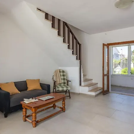 Ferienhaus Mery - Beachfront With Garden In Fruttidoro La Maddalena (Cagliari)